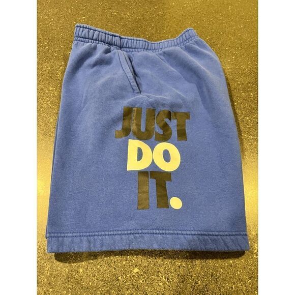 Nike fleece sportswear shorts size S - Picture 5 of 9